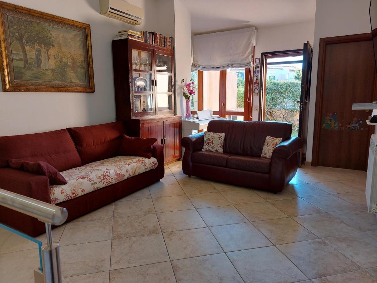Вилла La Casa Di Eledo La Maddalena  Экстерьер фото